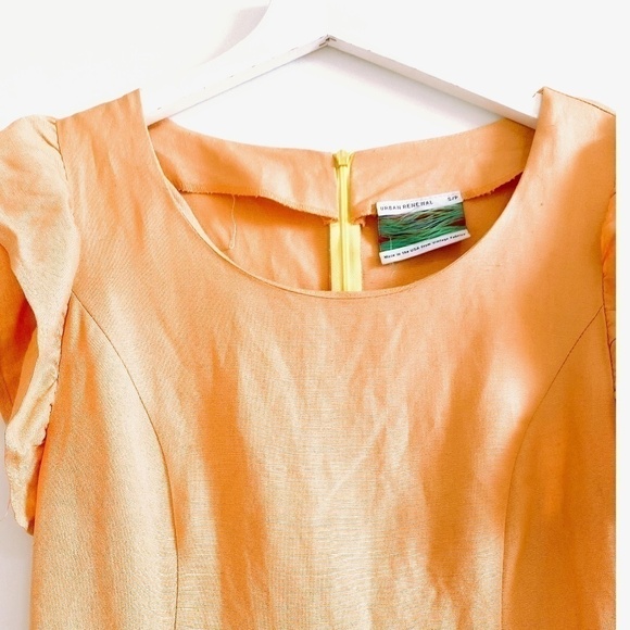 Urban Renewal Peach Color Flutter short Sleeve Dress size S - Picture 3 of 8